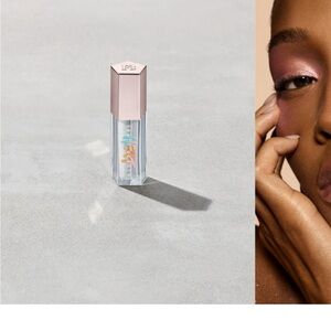 Fenty Beauty Gloss Bomb Universal Lip Luminizer - glass slipper